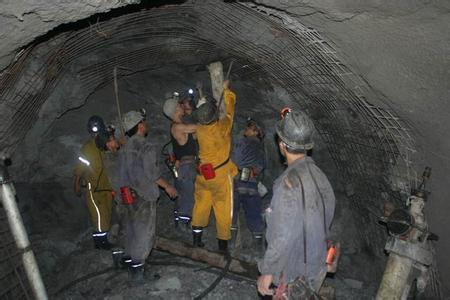 黄梅工程爆破中的危险因素分析以及应对工程爆破危险的措施